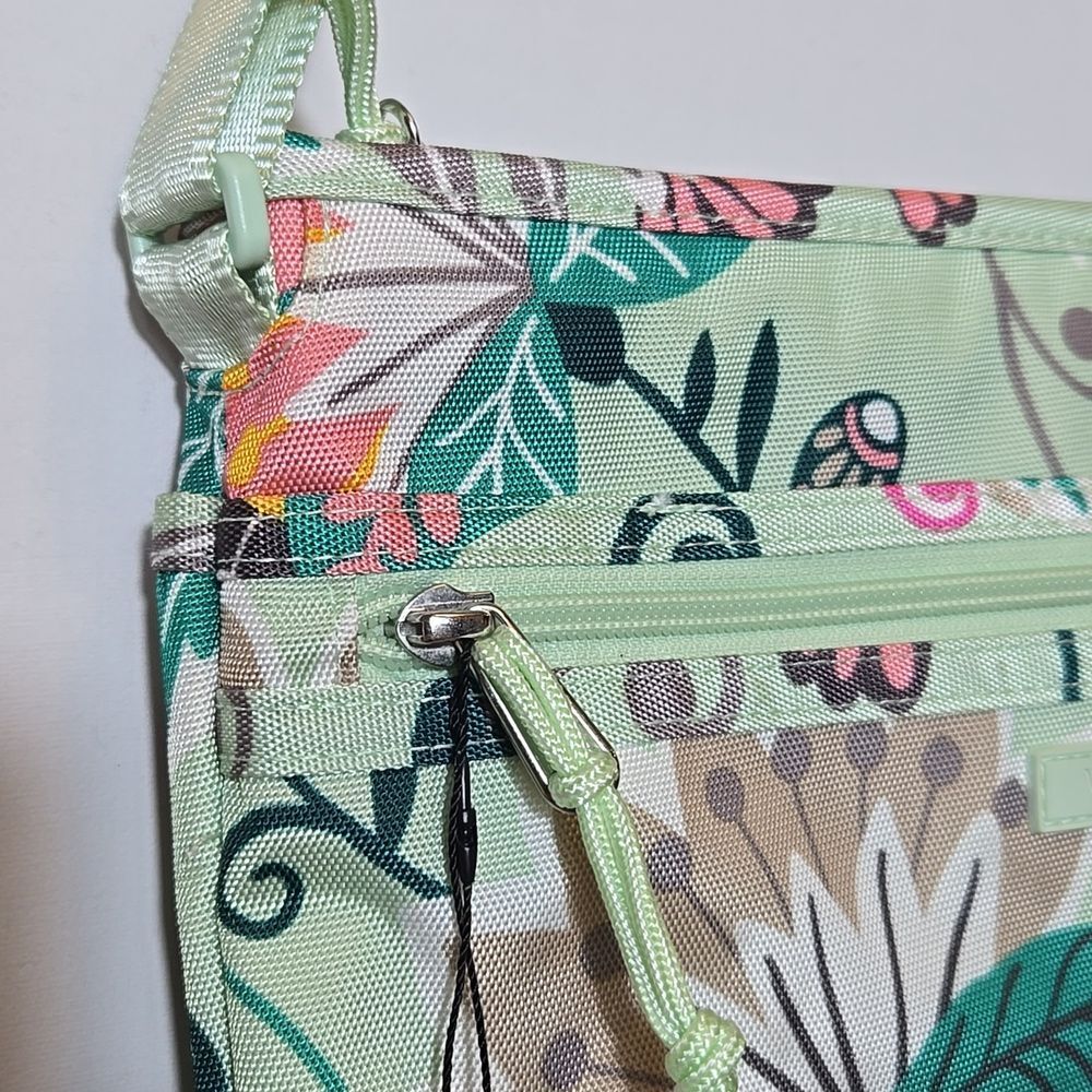 Vera Bradley Lighten Up Slim Crossbody Purse Mint Flowers Floral NWT - Picture 5 of 16